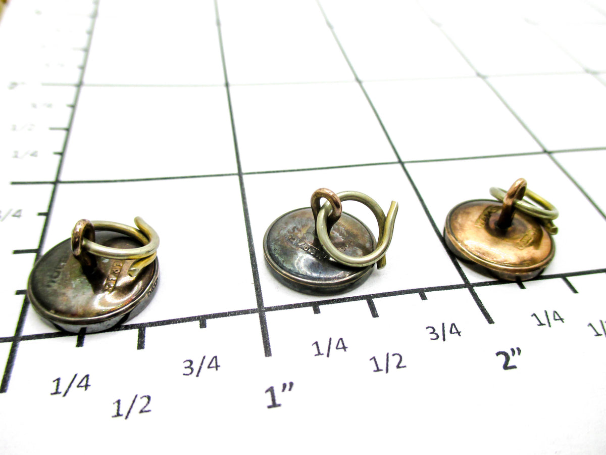 9CT Gold Buttons, Birmingham, 1905 by W.E. Patterson & Co.