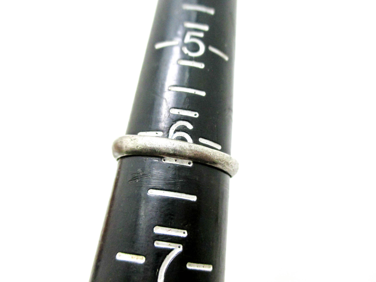 Sterling Silver Ring - Beautiful Cultured Pearl Size 6