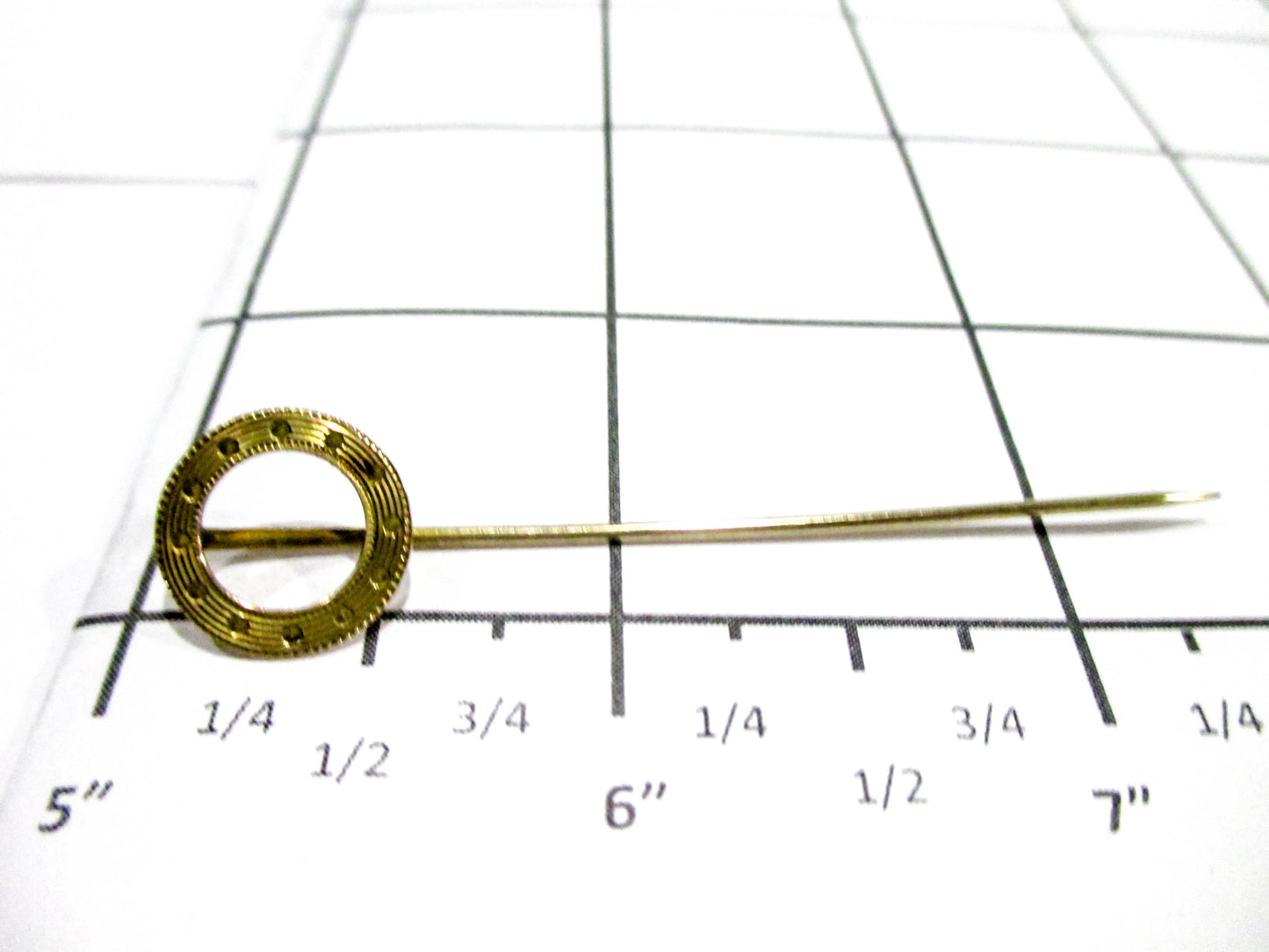10K Gold Vintage Circle Stick Pin