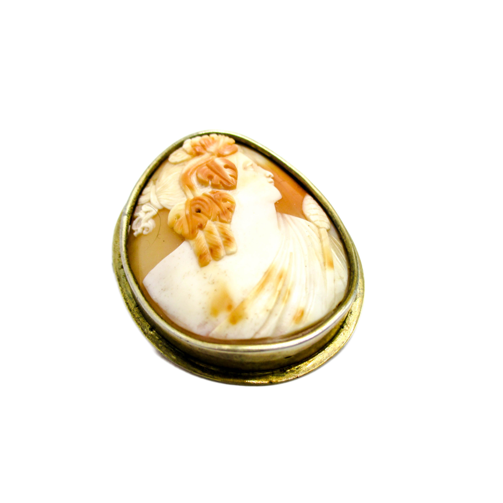 Antique Bacchante or Ariadne, With Her Thyrsus Cameo Brooch