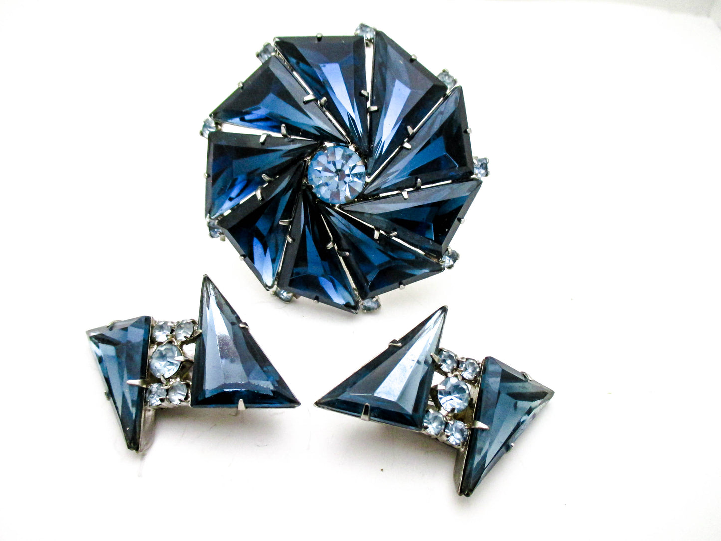 Beautiful Deep Blue Vintage Brooch and Earring Set