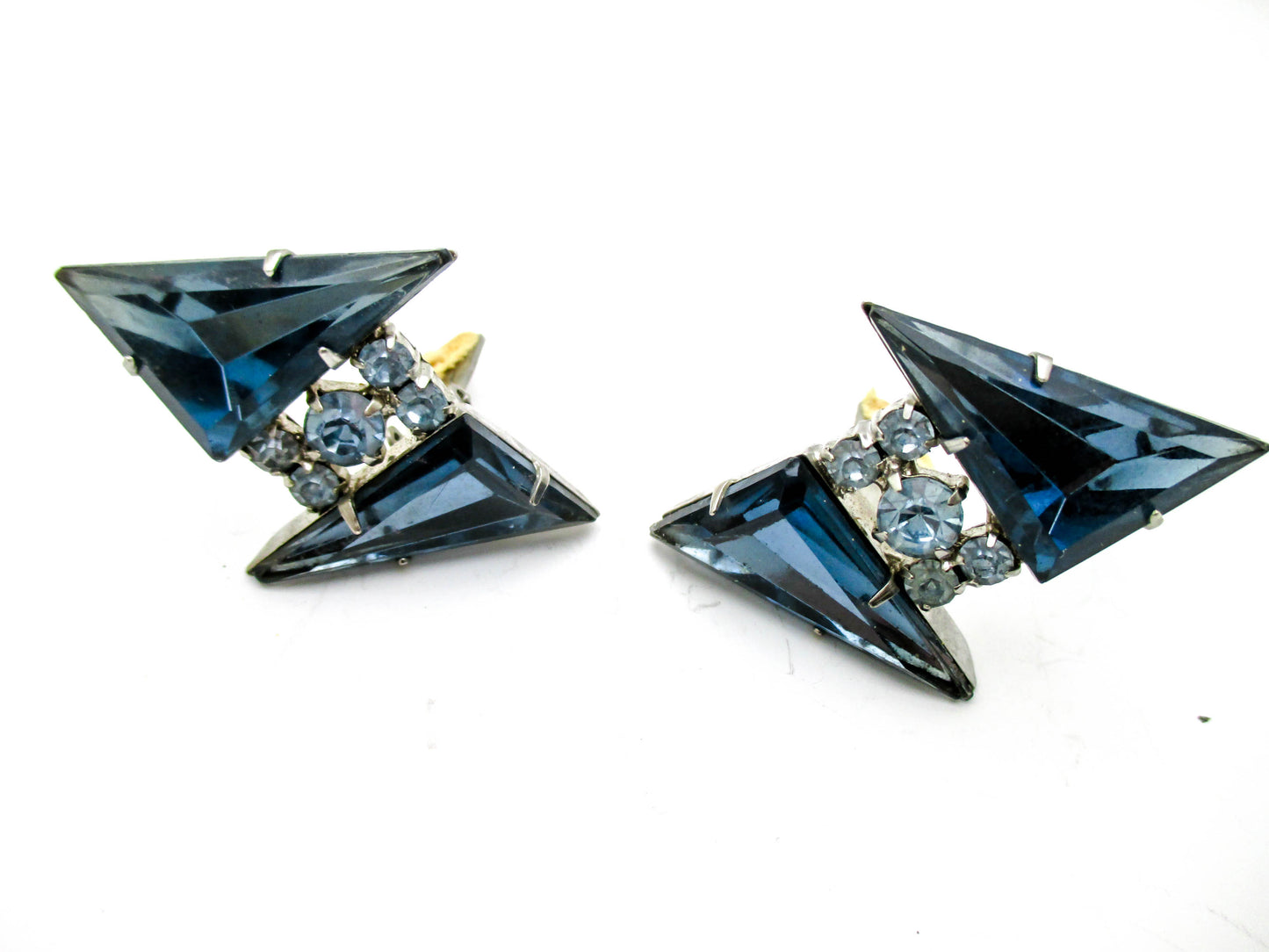 Beautiful Deep Blue Vintage Brooch and Earring Set