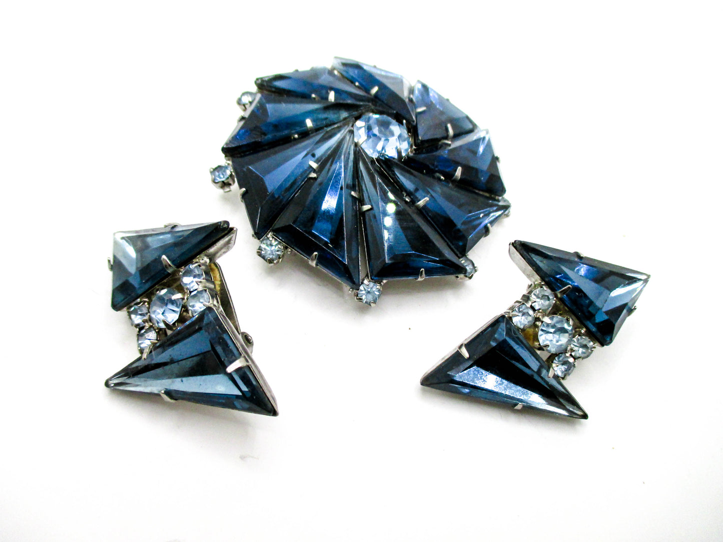 Beautiful Deep Blue Vintage Brooch and Earring Set