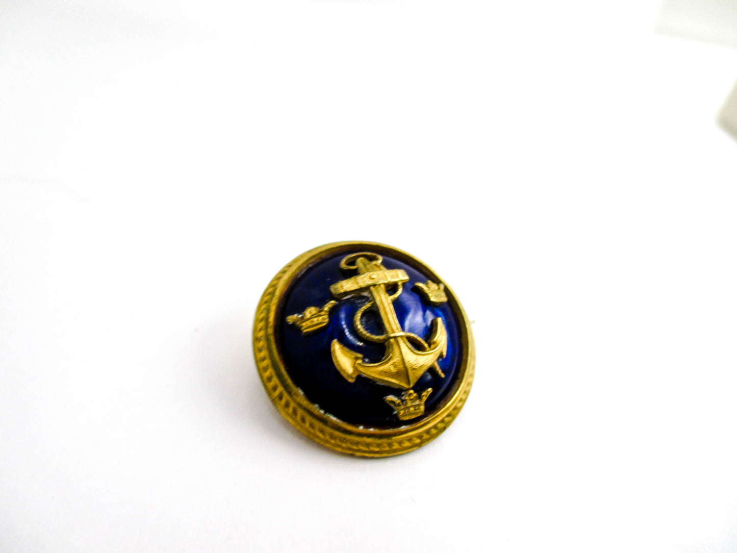 Sweden Three Crowns and Anchor Pin - SPORRONG Enamel