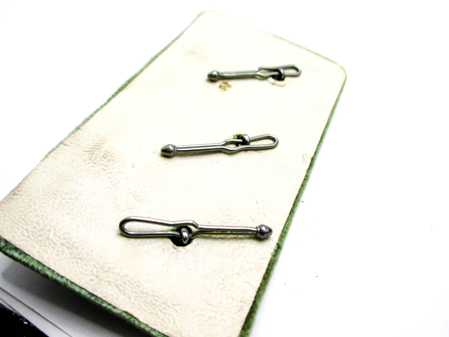 Krementz Cufflinks and Button Set - With Mirrored Presentation Box