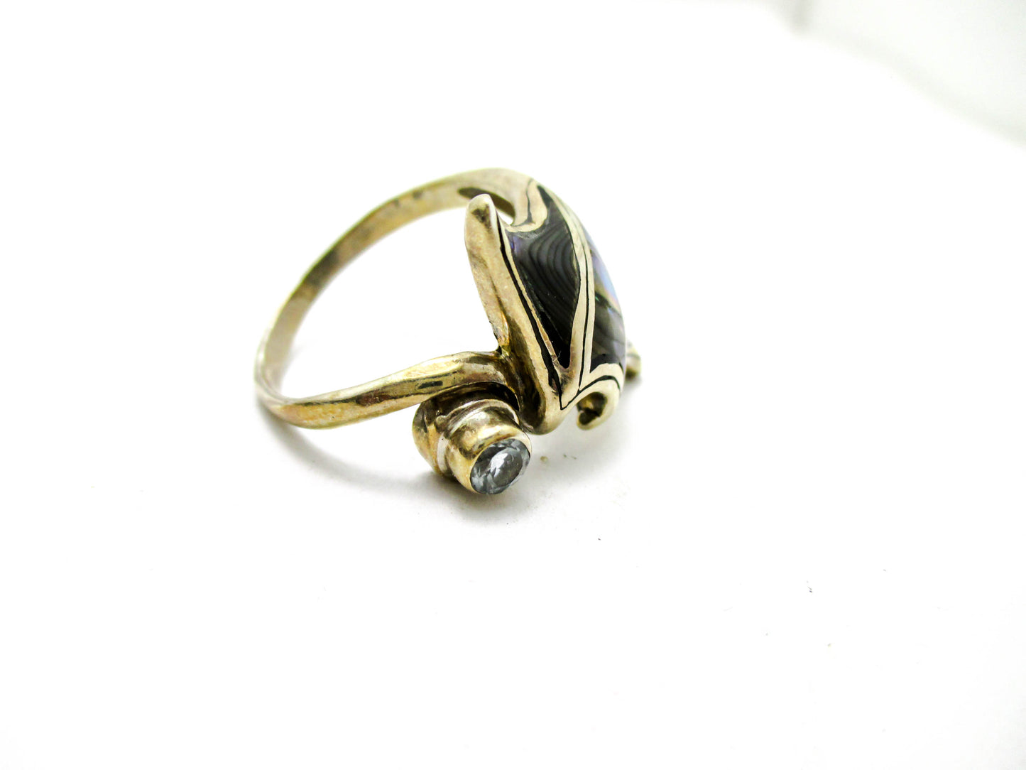 Manta Ray Sterling Silver - Rainbow Abalone Ring Size 9