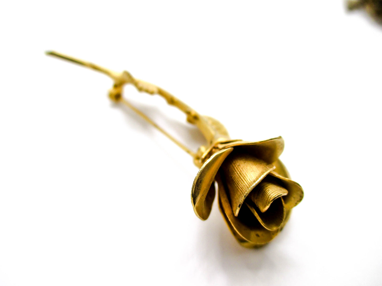 Vintage Rose Brooch - Gold Tone 20th Century Costume Jewelry