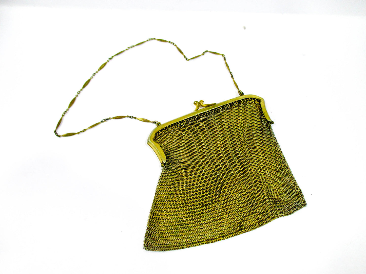 Early 1900s Brass Tone Metal Mesh Evening Purse