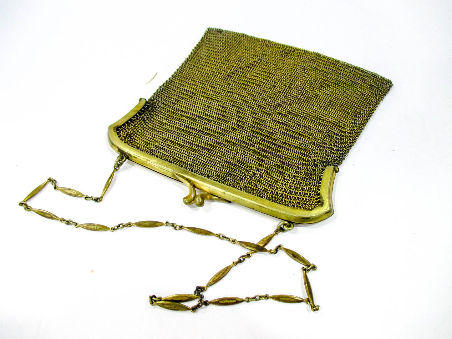 Early 1900s Brass Tone Metal Mesh Evening Purse