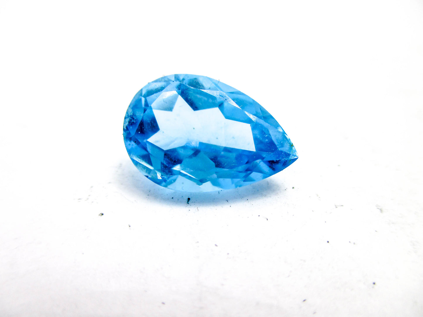 Loose Gemstone - Topaz on the Presidium II Gems Tester