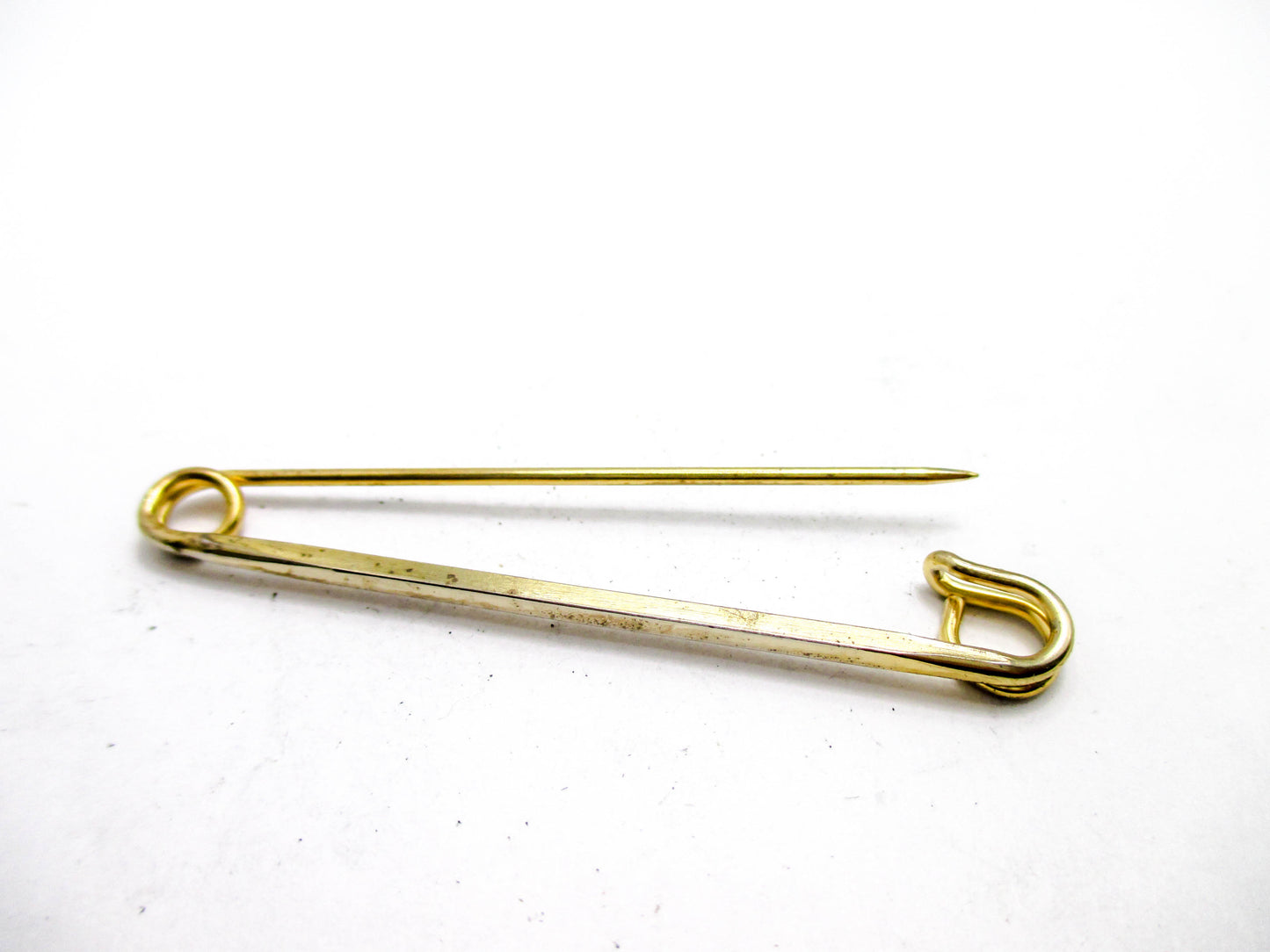 Vintage Collar Bar - Gold Tone Safety Pin Style