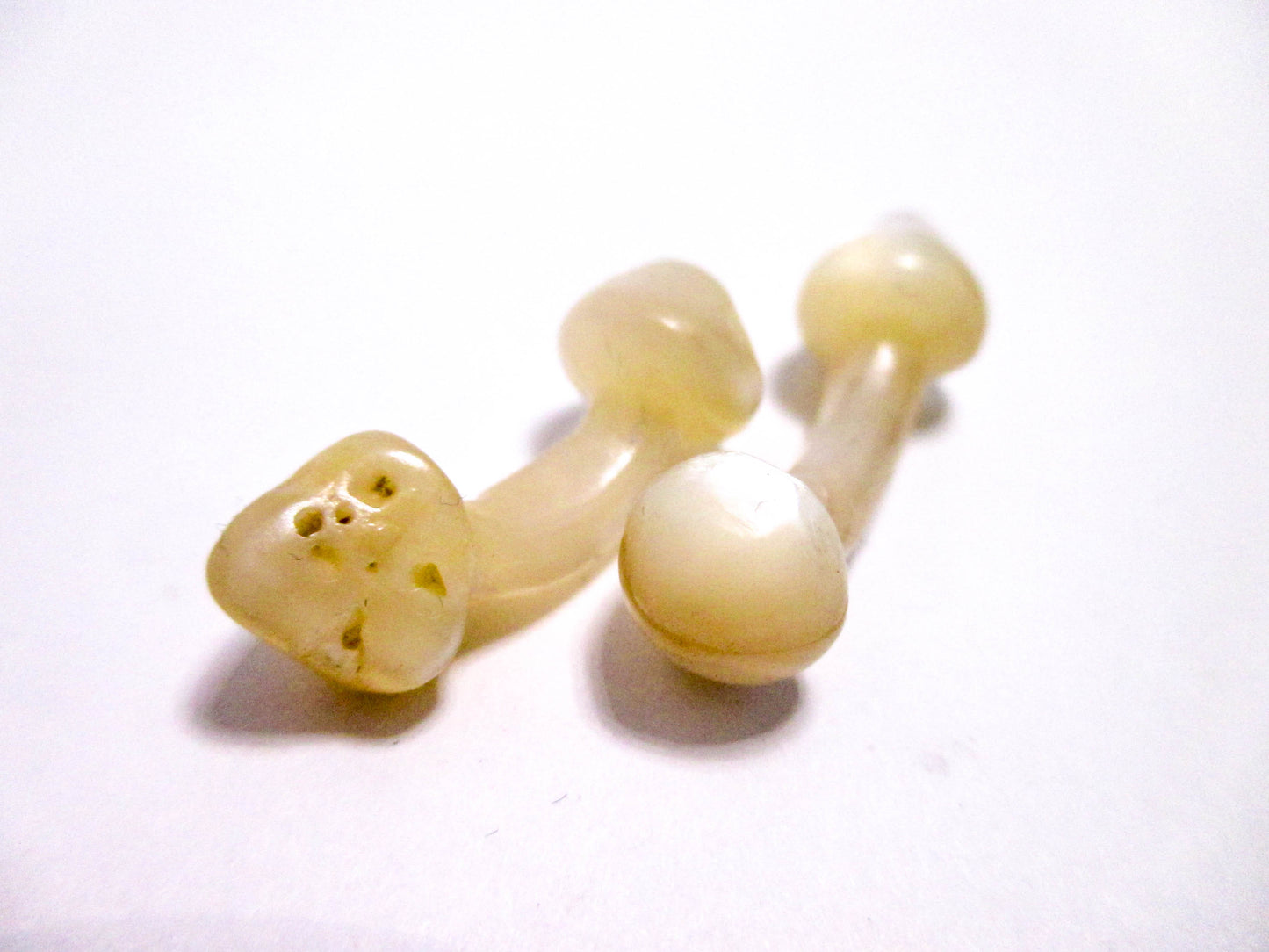 Victorian Carved Cufflinks - Mother of Pearl Solid Pointed Links