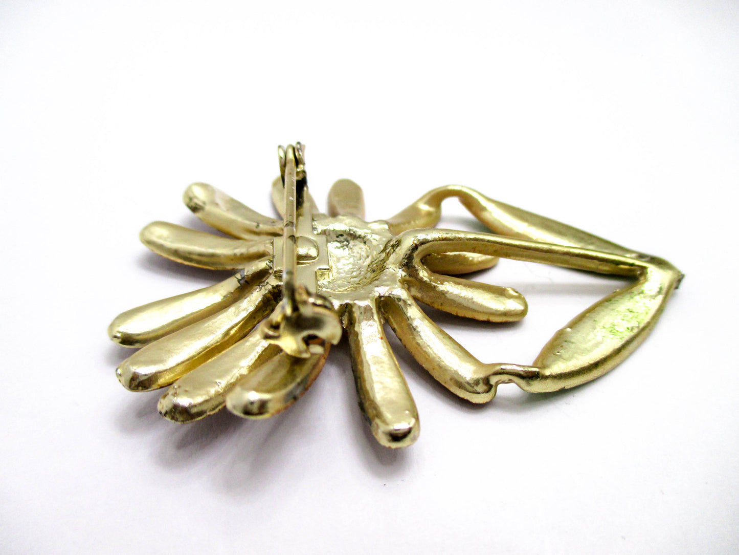 Vintage Enamel Flower Pin For Sale