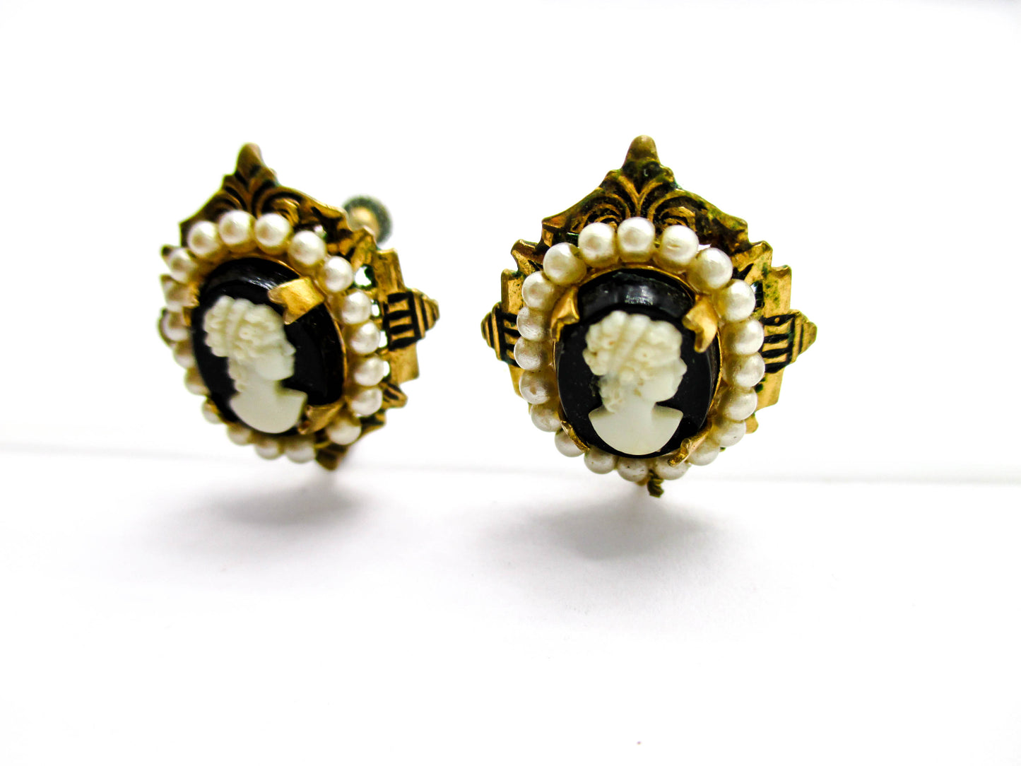 Vintage Screw-back Earrings - Pearl Trimmed Costume Jewelry Cameos