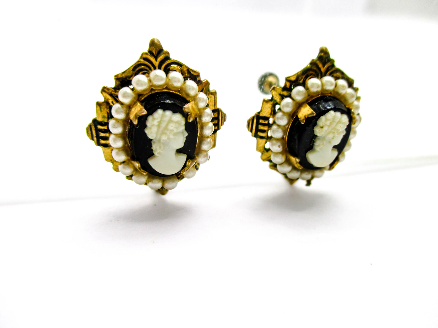 Vintage Screw-back Earrings - Pearl Trimmed Costume Jewelry Cameos