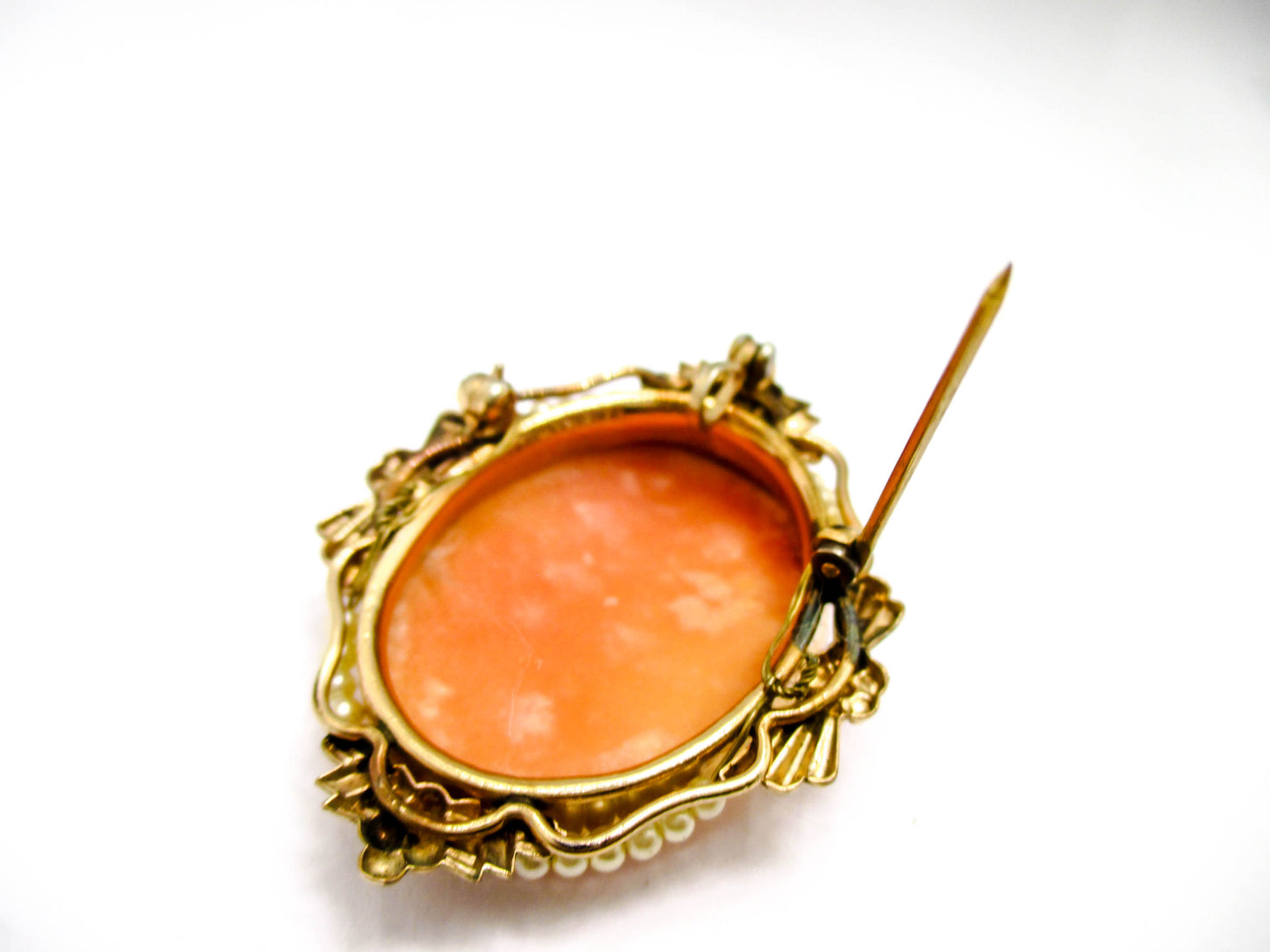 Gorgeous Cameo Brooch Pendant By Van Dell Jewelry Co.
