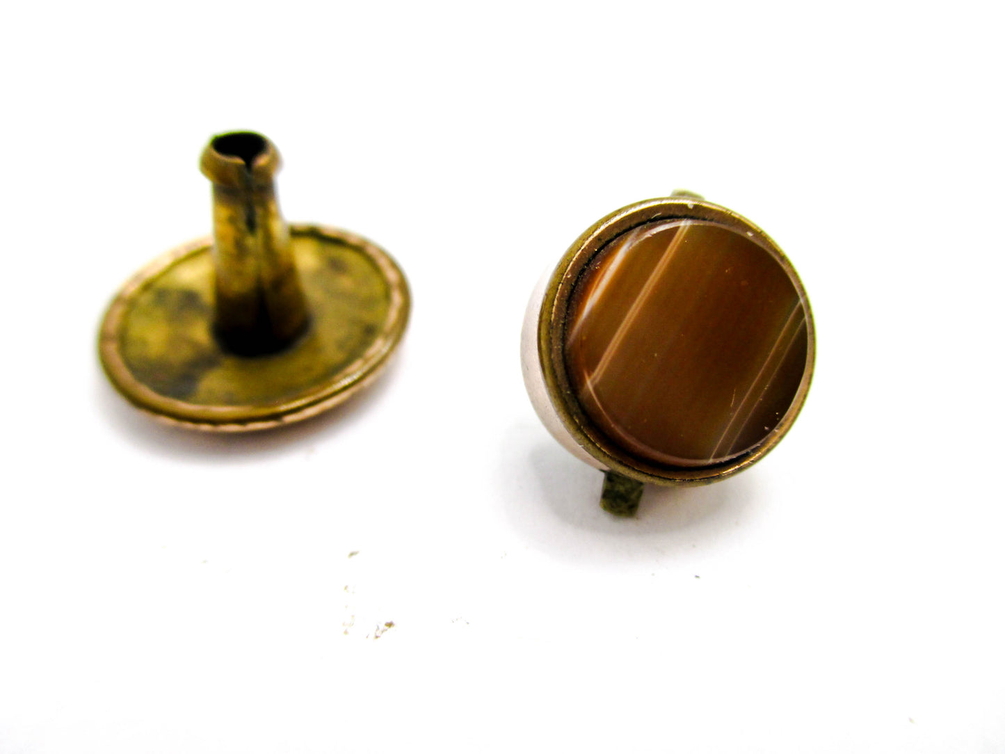 Victorian Bachelor Button - Agate Gemstone Centerpiece