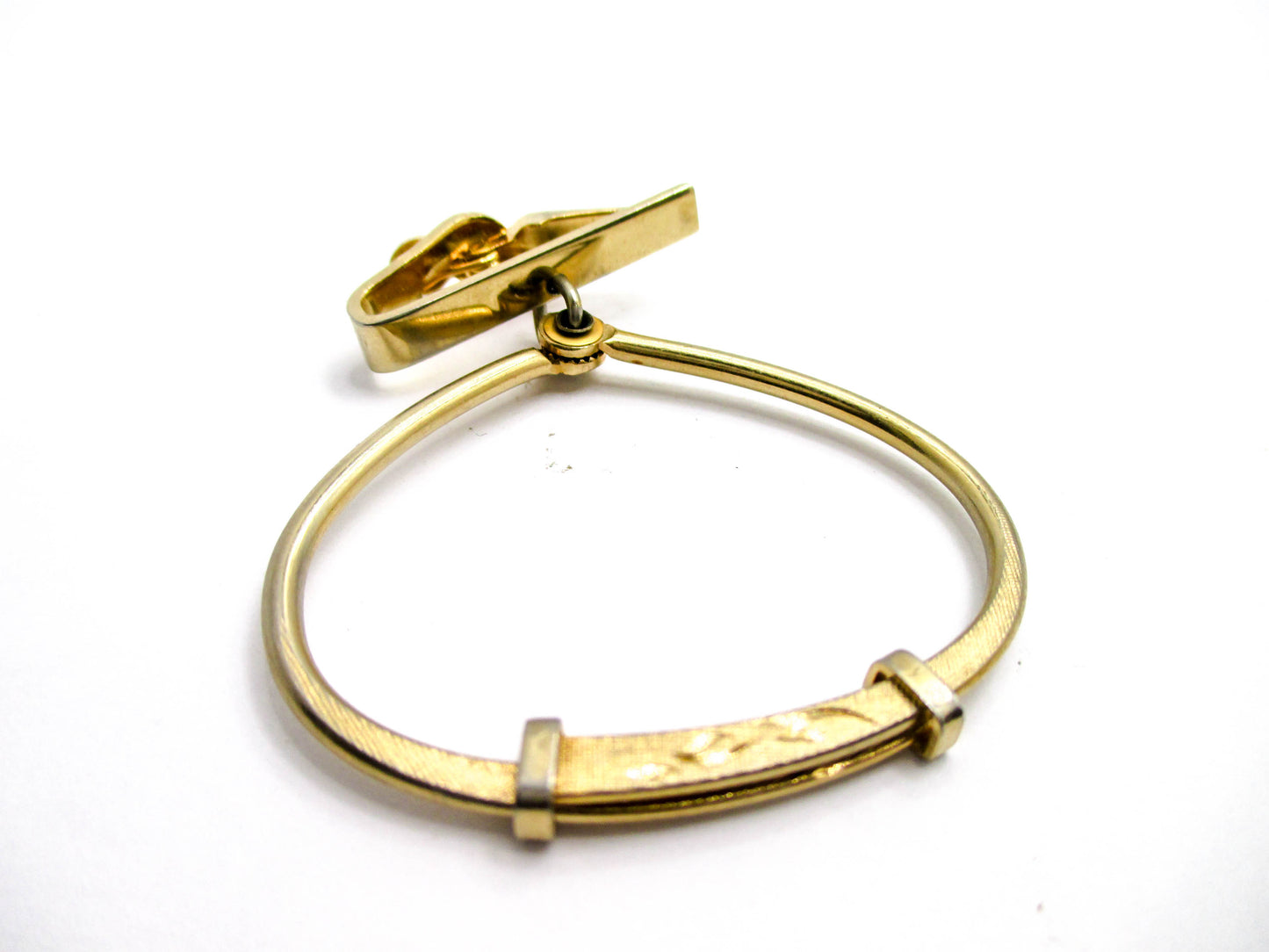 Adjustable Tie Keeper Ring by SWANK