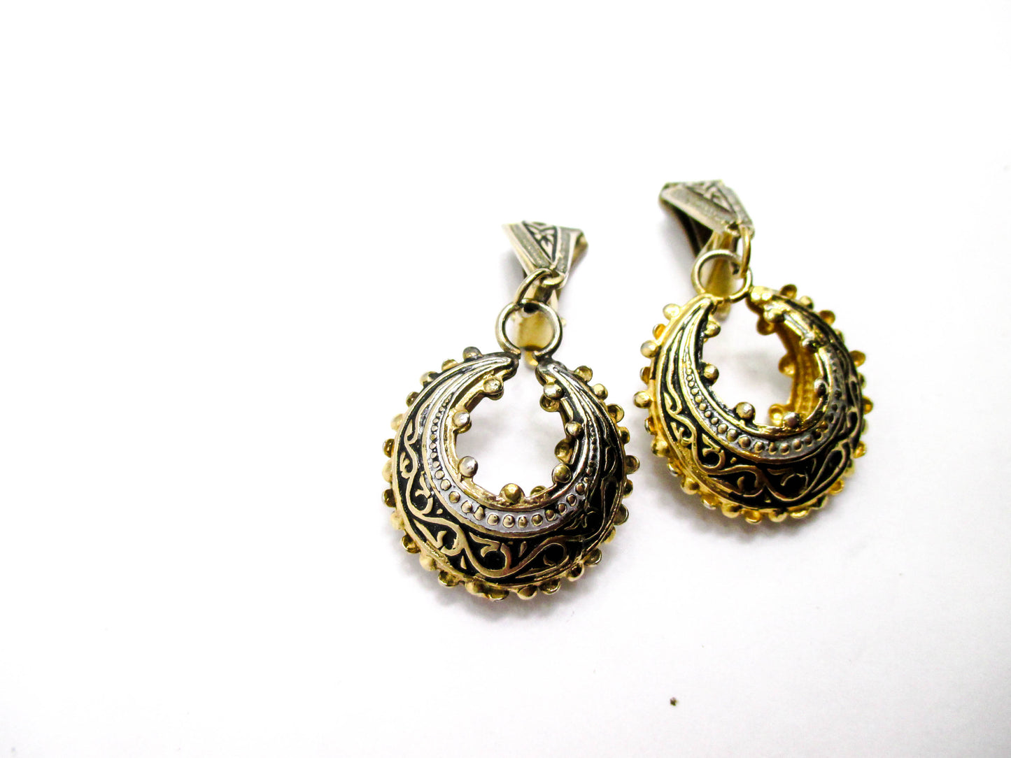 Light and Airy Clip-on Earrings from Toledo Spain