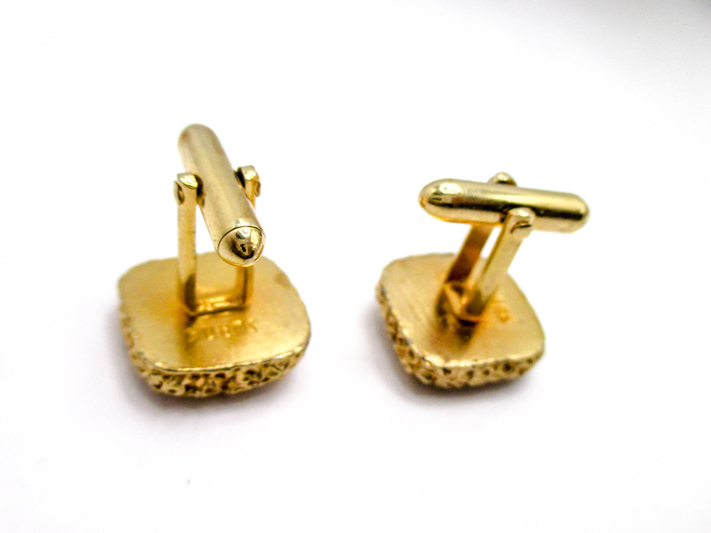 Mid Century Elegance - Gold Tone Nugget Cufflinks