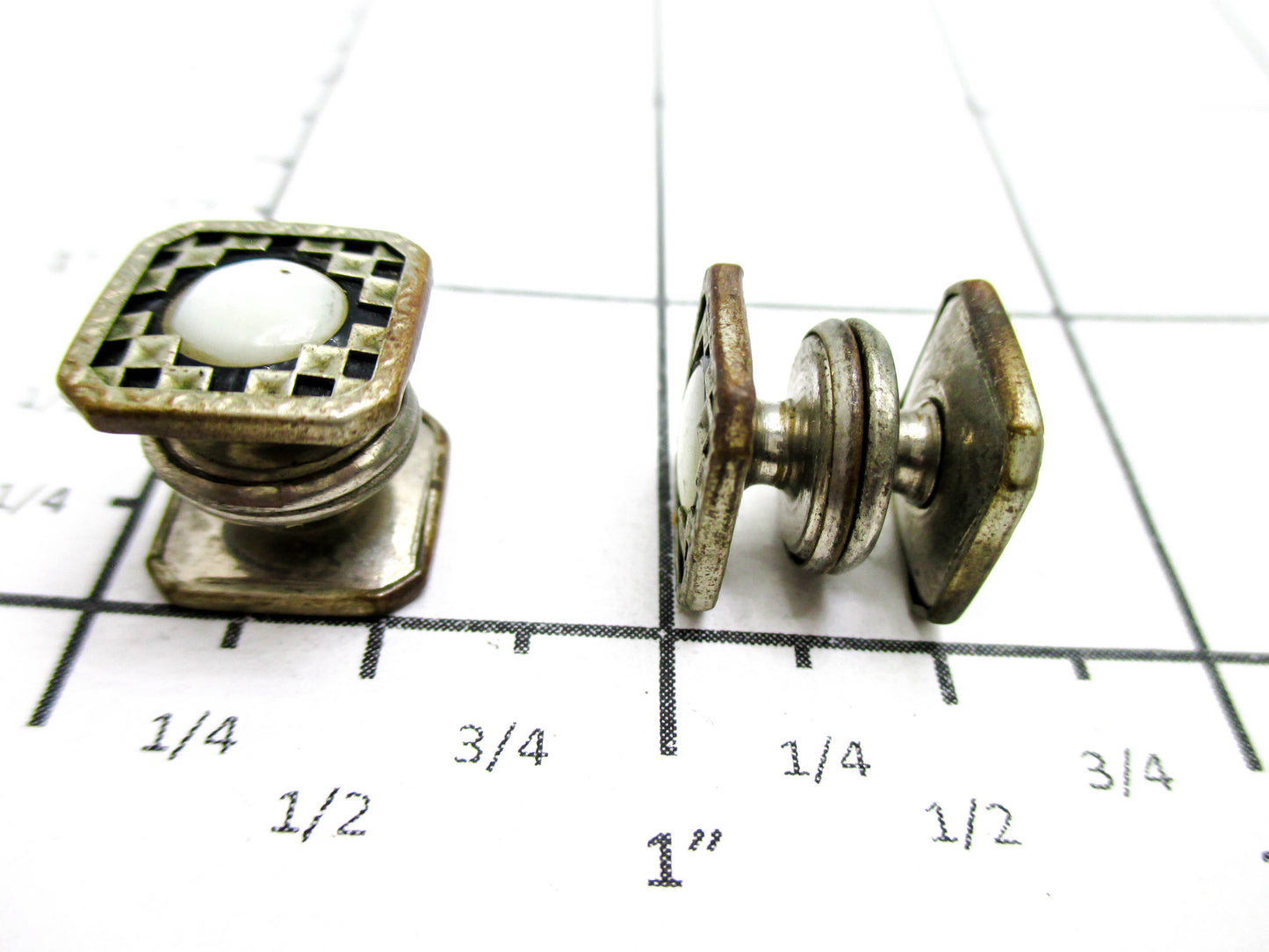 1920s Checkerboard Snap Cufflinks Signed B&W - Kum-A-Part