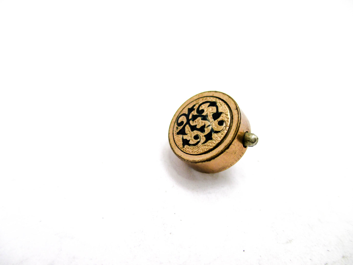 1880s Bachelor Button Stud - Taille Dépargne Design