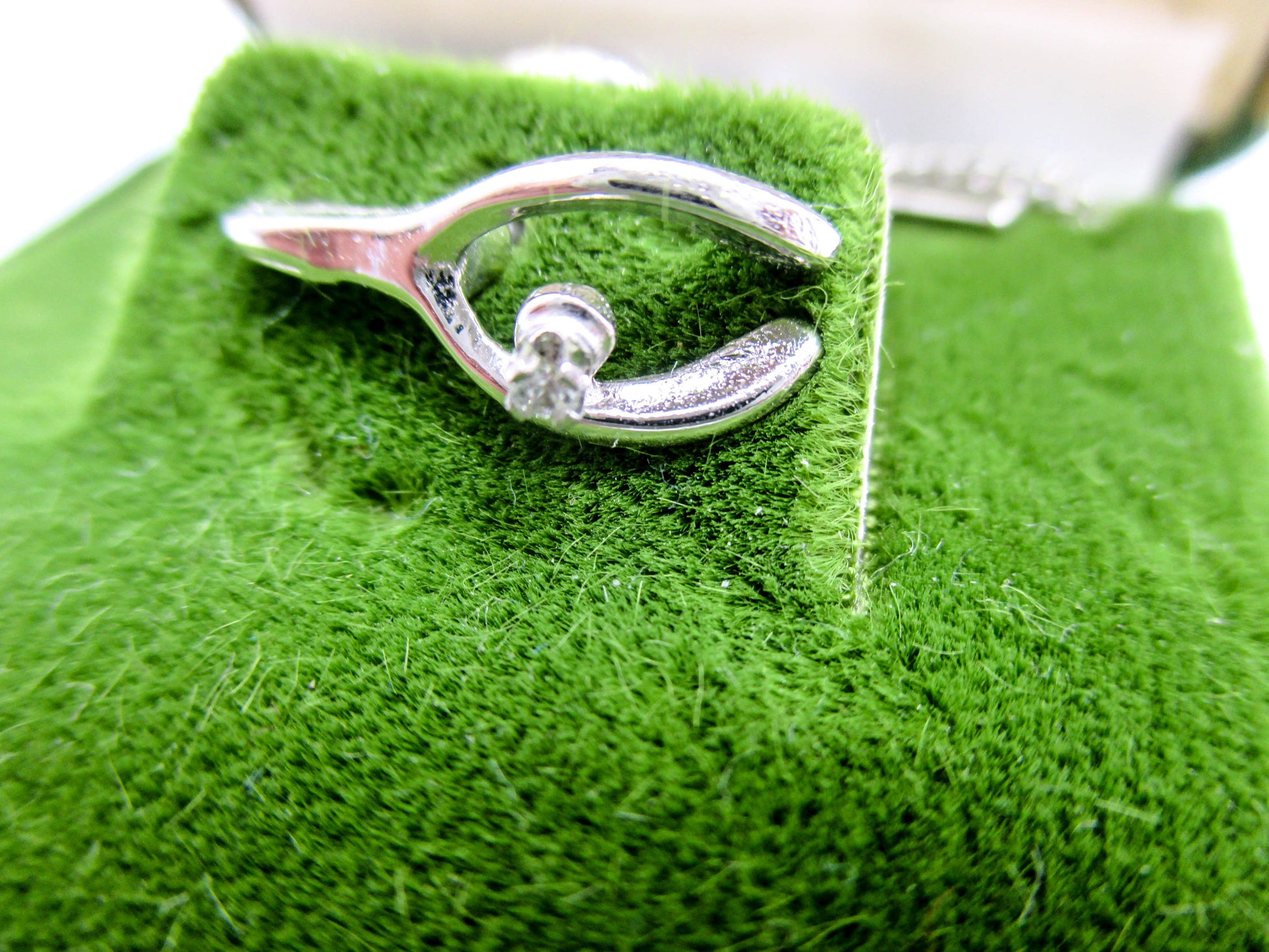 Sterling Wishbone - Diamond Chip Lapel Pin