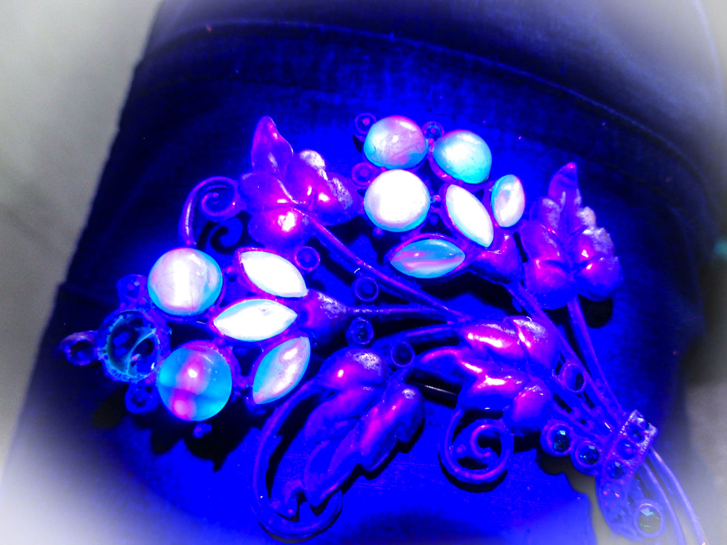 Moonglow Lucite Floral Brooch