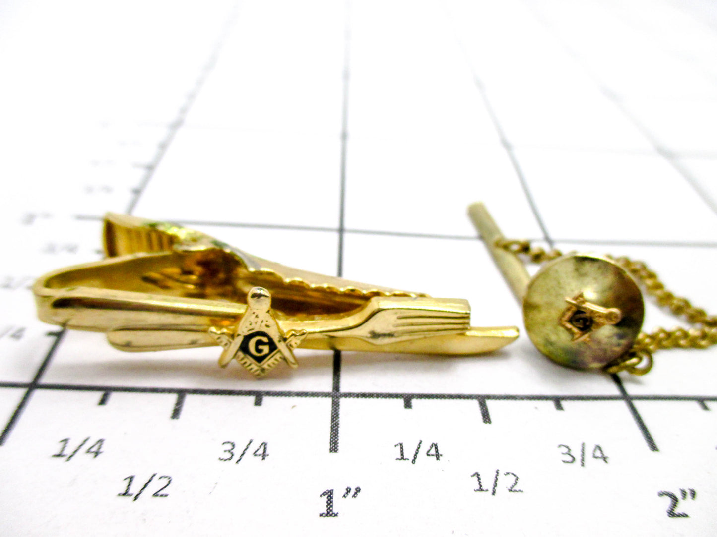 Masonic Knife & Fork Degree Tie Clasp with a Very Small Tie Pin