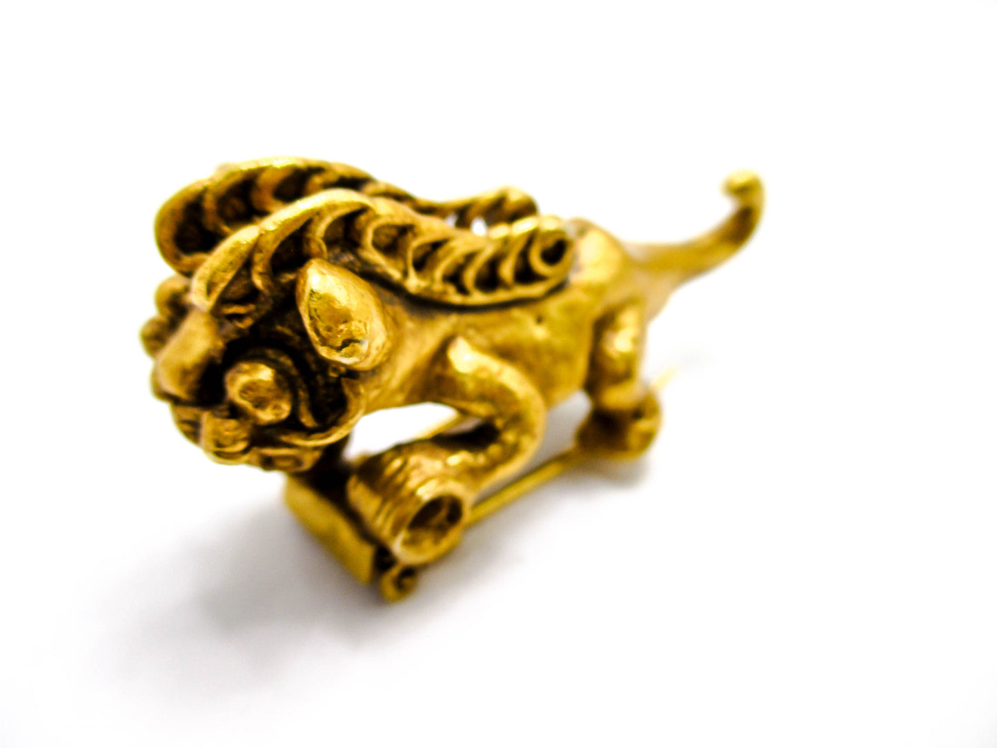 Vintage Foo Dog Fur Clip